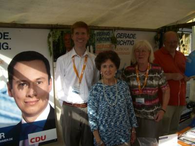 CDU Prsent beim 24. Wein- und Winzerfest in der Lichtenrader Bahnhofstr. am 11.09.2011