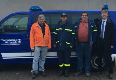 Wolfgang Daube (Jugendbetreuer), Brookert Burri (Ortsbeauftragter)und Roman Simon beim THW Berlin-Neuklln