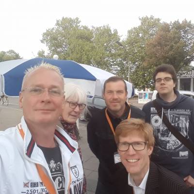 Mittagspause? Klar: Aber eine fr Frhaufsteher - an der Lankwitzer Strae Ecke Grobeerenstrae waren wir fr Sie unterwegs. 