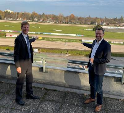 Kreisparteitag an der Trabrennabahn Mariendorf. Ich freue mich, dass ich weiterhin als Schatzmeister mitwirken darf: herzlichen Dank fr das Vertrauen an die Mitglieder des Kreisparteitages! (13.11.2021)