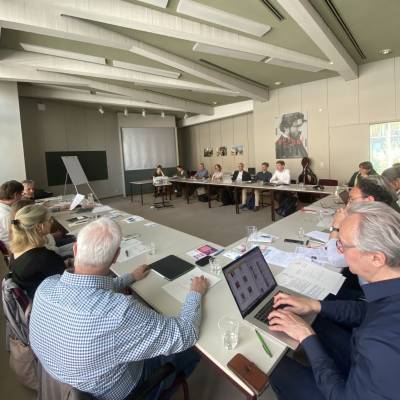Inspirierende Diskussion am runden Tisch im Musikinstrumenten-Museum Berlin: Frderung von musikalischer Bildung in Kitas, Schulen und Musikschulen. Dank an Leo Kestenberg Musikschule, Jugend musiziert, Deutsche Orchester-Stiftung, Universitt der Knste Berlin, Landesmusikrat Berlin e.V. und alle Mitwirkenden. Gemeinsam fr zugngliche musikalische Bildung und ausreichend Lehramtsnachwuchs!