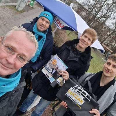 Mit dem Team am 22.01, bei wesentlichen wrmeren Temperaturen, fr die Wiederholungswahl fr den Bundestag vor Ort. 