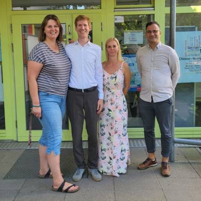 Am 29. August 2024 fand ein intensiver und teils kontroverser Austausch mit den Leitungskrften des Kindergartens Albulaweg (Kindertagessttten Sdwest), Frau Horn und Marta Widera-Buchta, statt. Die beiden sind sehr erfahrene und engagierte Pdagogen. Als familienpolitischer Sprecher der CDU-Fraktion Berlin profitiere ich enorm von solchen Gesprchen. Herzlichen Dank fr die Zeit, die guten Anregungen und das grundstzliche Verstndnis dafr, dass nicht alles, was wnschenswert wre, derzeit auch finanzierbar ist.