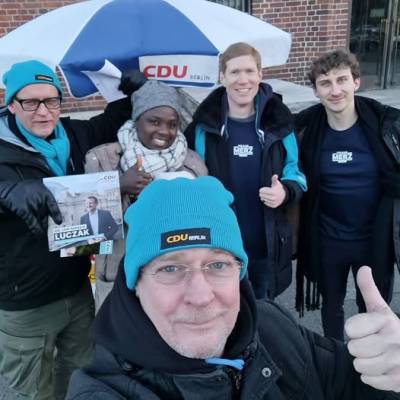 Kaltes Wetter erfordert warme Sachen - wir haben uns u.a. fr den Pullover vom #teammerz2025 entschieden und lagen richtig.