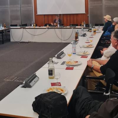 Am 7. November durfte ich viele interessierte B�rgerinnen und B�rger aus Mariendorf im Abgeordnetenhaus Berlin begr��en. Ich freue mich sehr �ber das gro�e Interesse an unserer politischen Arbeit.